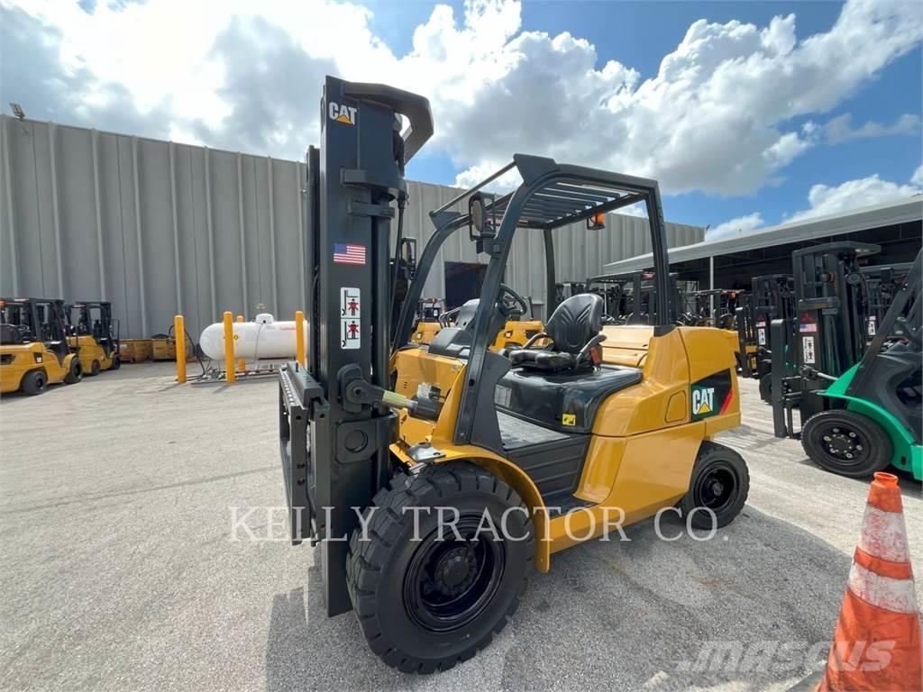 CAT DP50CN1 Dyzeliniai krautuvai