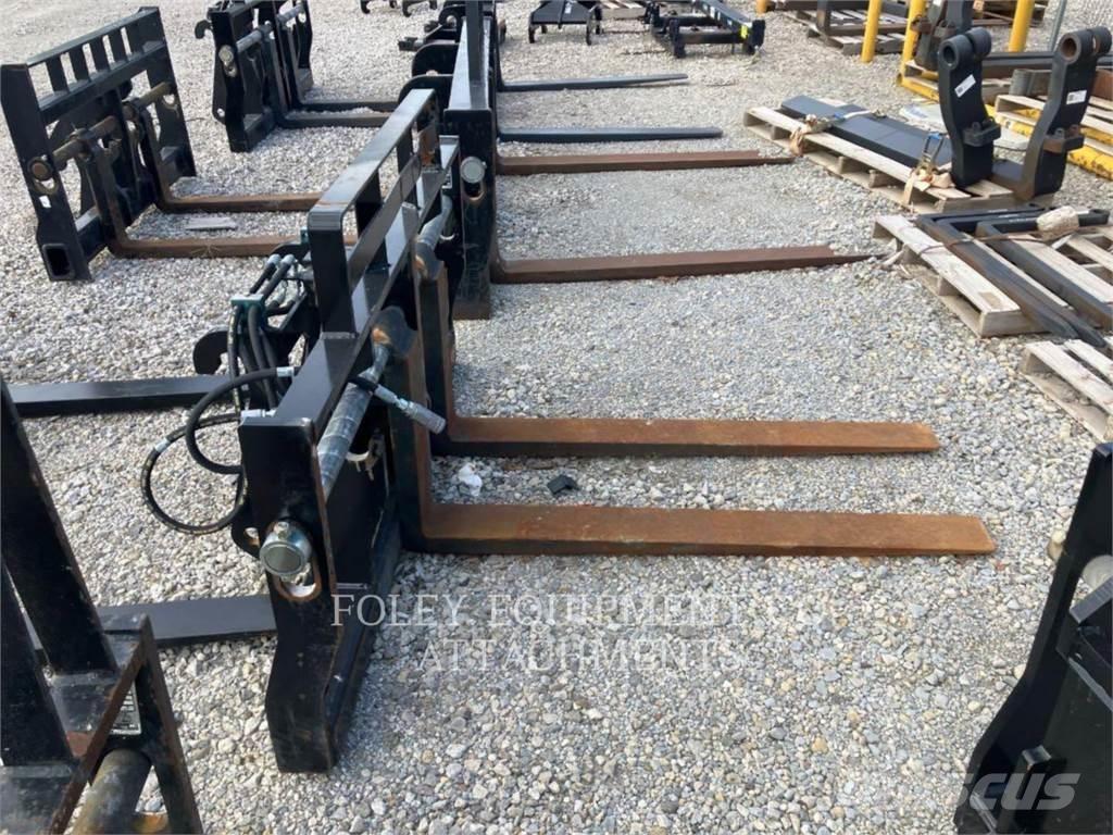 CAT FKTHT60 Teleskopiniai krautuvai