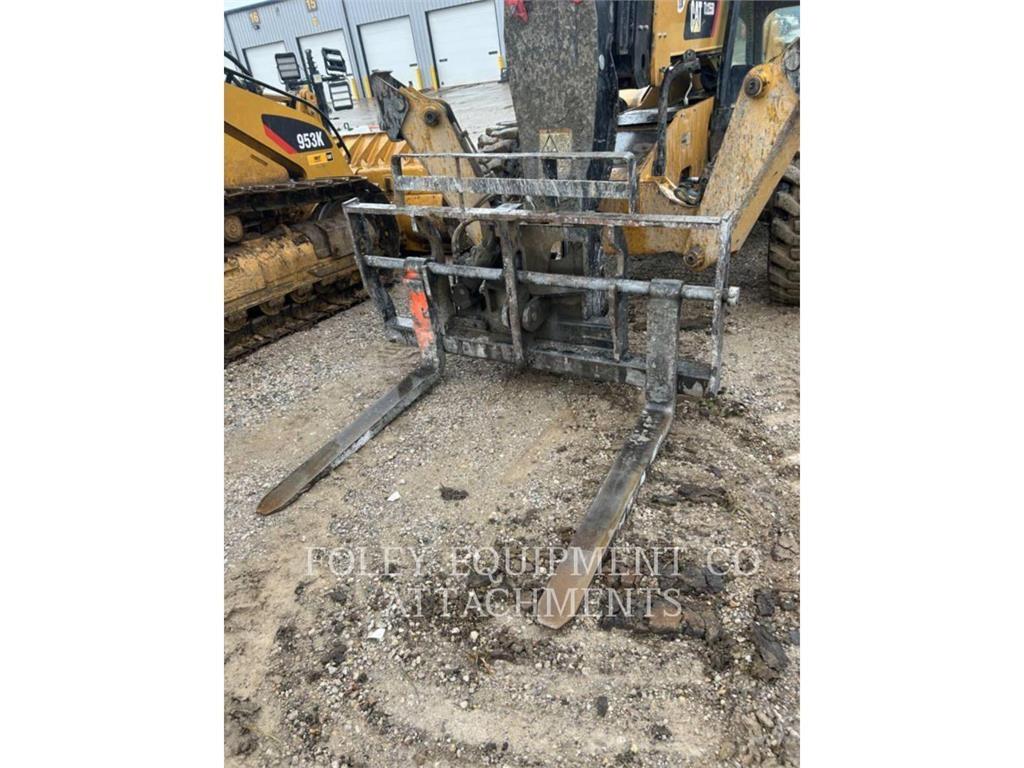 CAT FKTHT72W Teleskopiniai krautuvai