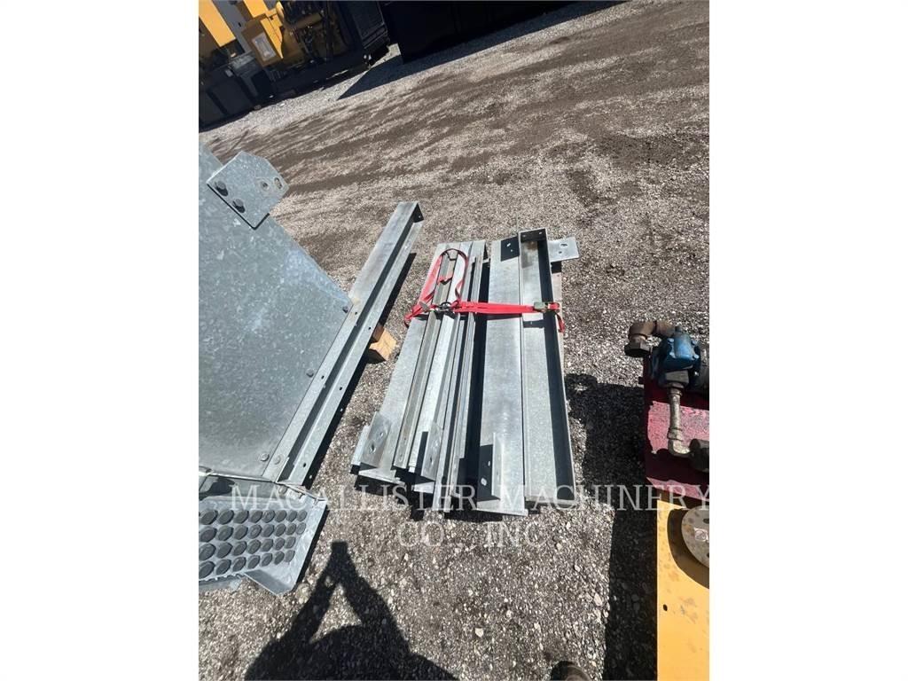 CAT G3520C Dyzeliniai generatoriai