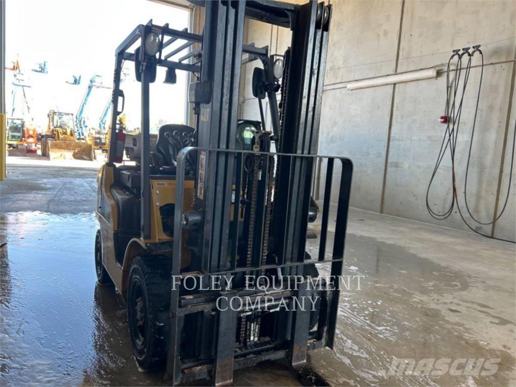 CAT GP25N Griovimo ekskavatoriai