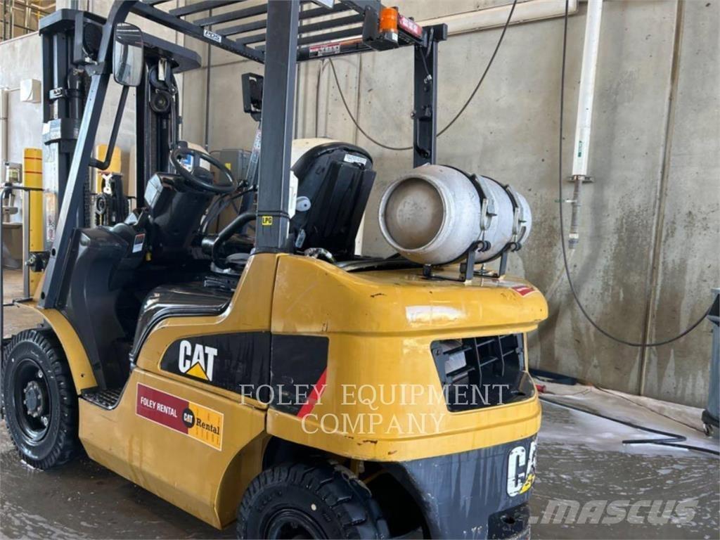 CAT GP25N Griovimo ekskavatoriai