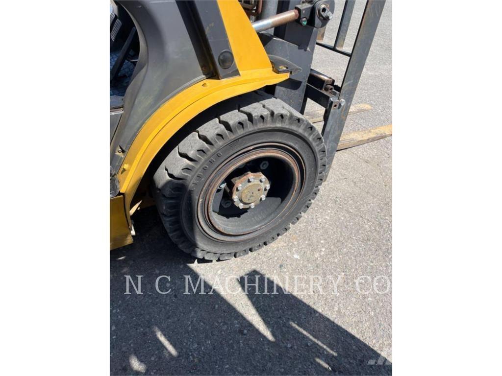 CAT GP30N5 LPG (dujiniai) krautuvai