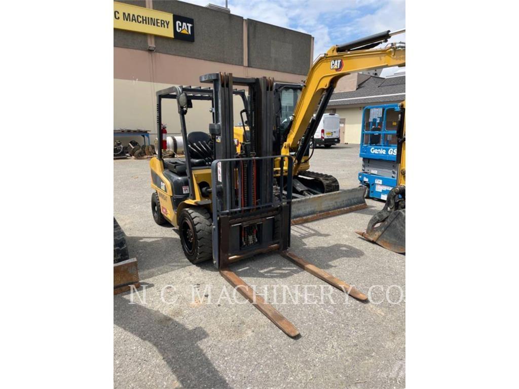 CAT GP30N5 LPG (dujiniai) krautuvai