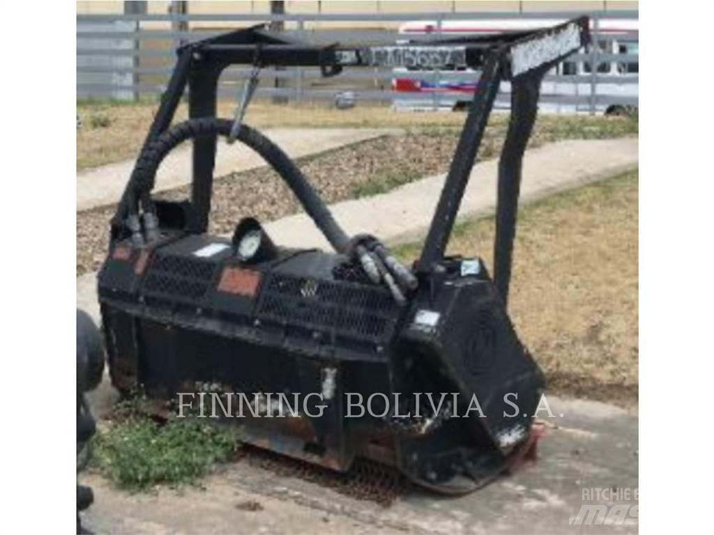 CAT HM135C Miško mulčeriai