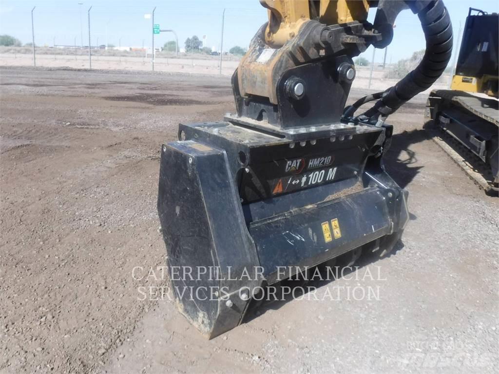 CAT HM210 Miško mulčeriai