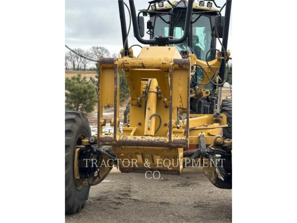 CAT LIFT Greideriai