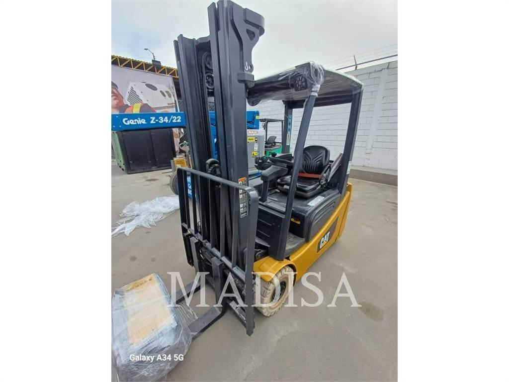 CAT LIFT TRUCKS 2ET3000 Šakiniai krautuvai - Kita
