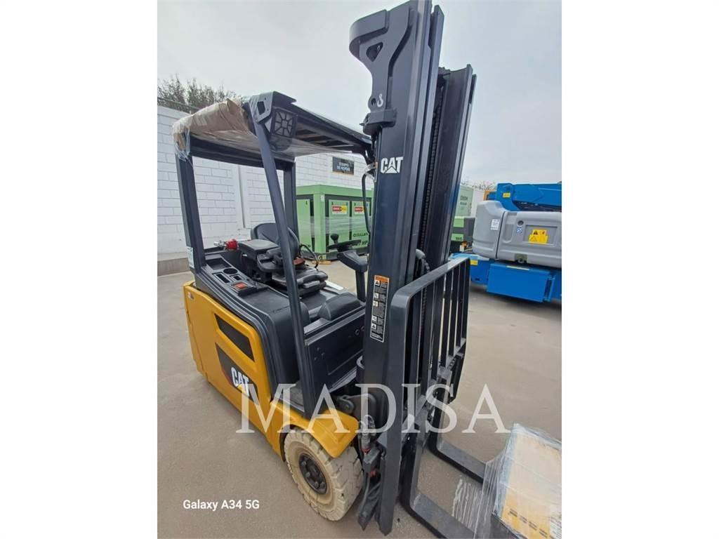 CAT LIFT TRUCKS 2ET3000 Šakiniai krautuvai - Kita