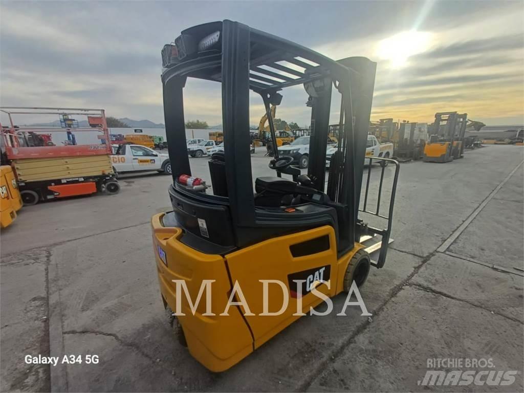 CAT LIFT TRUCKS 2ET4000 Šakiniai krautuvai - Kita