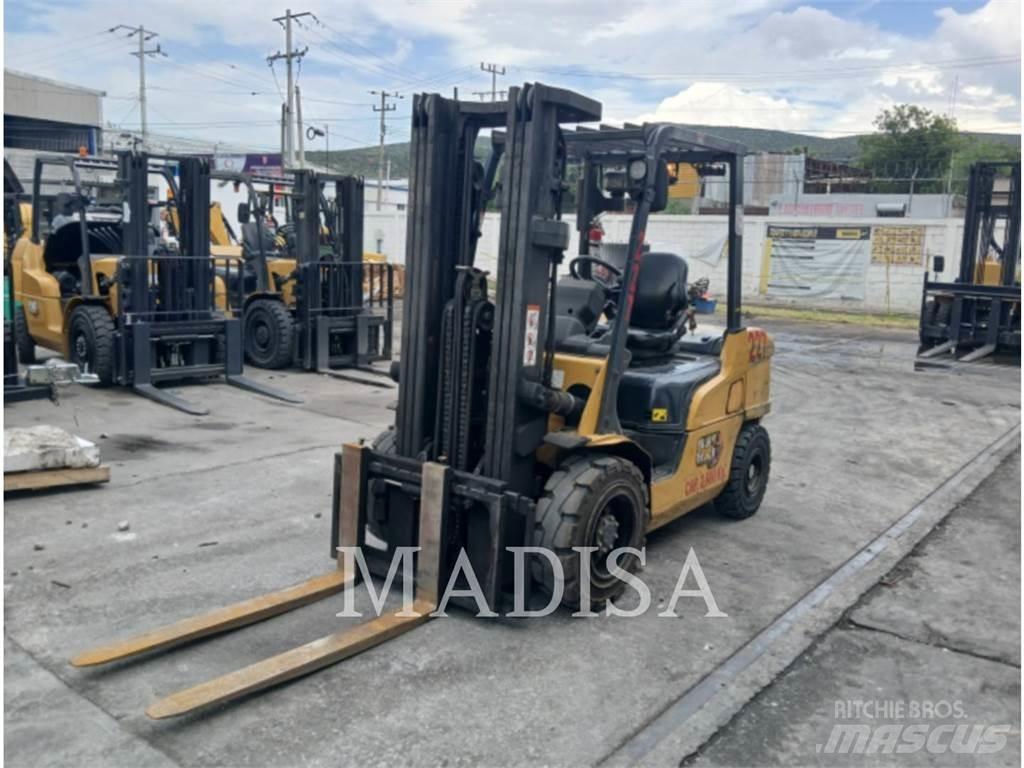 CAT LIFT TRUCKS DP30NM Dyzeliniai krautuvai