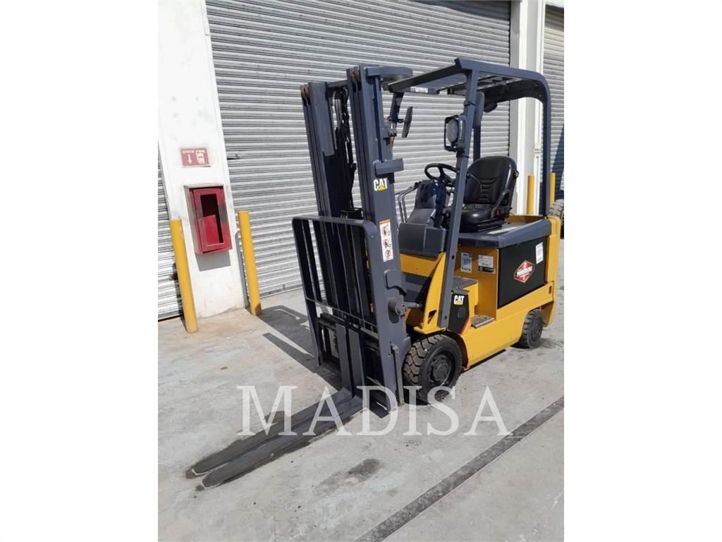 CAT LIFT TRUCKS E3500 Šakiniai krautuvai - Kita