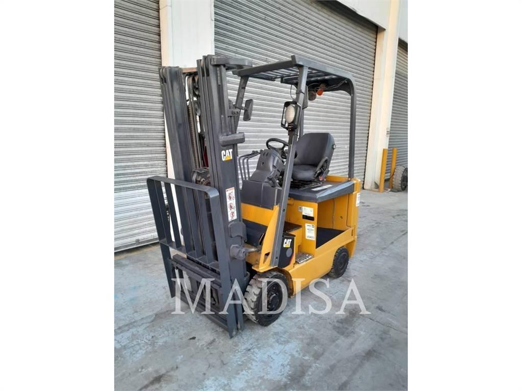 CAT LIFT TRUCKS E3500-AC Šakiniai krautuvai - Kita
