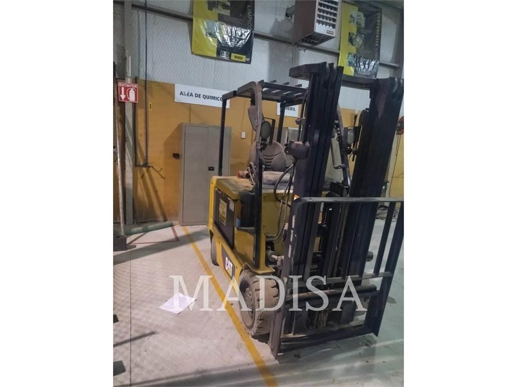 CAT LIFT TRUCKS EC25LN2 Šakiniai krautuvai - Kita