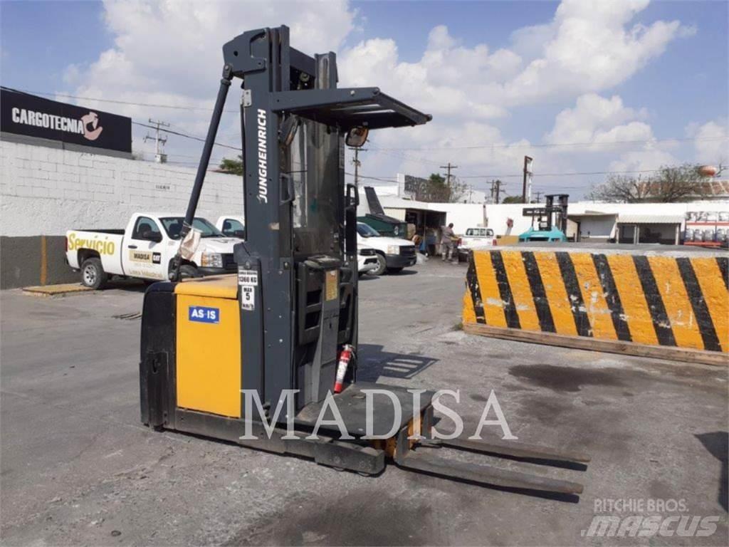 CAT LIFT TRUCKS EKS308 Elektriniai šakiniai krautuvai