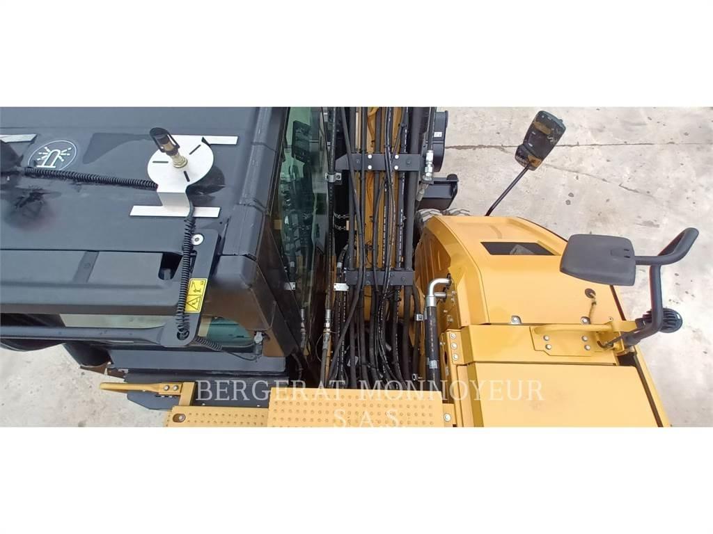 CAT M314 Ratiniai ekskavatoriai