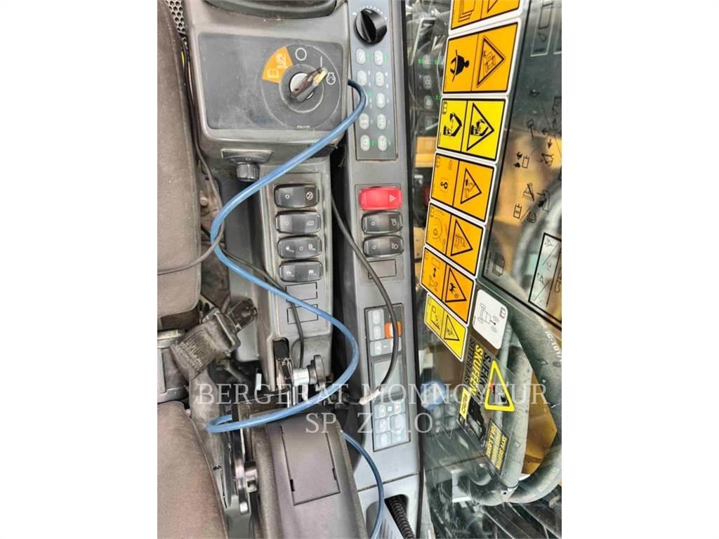 CAT M314F Ratiniai ekskavatoriai