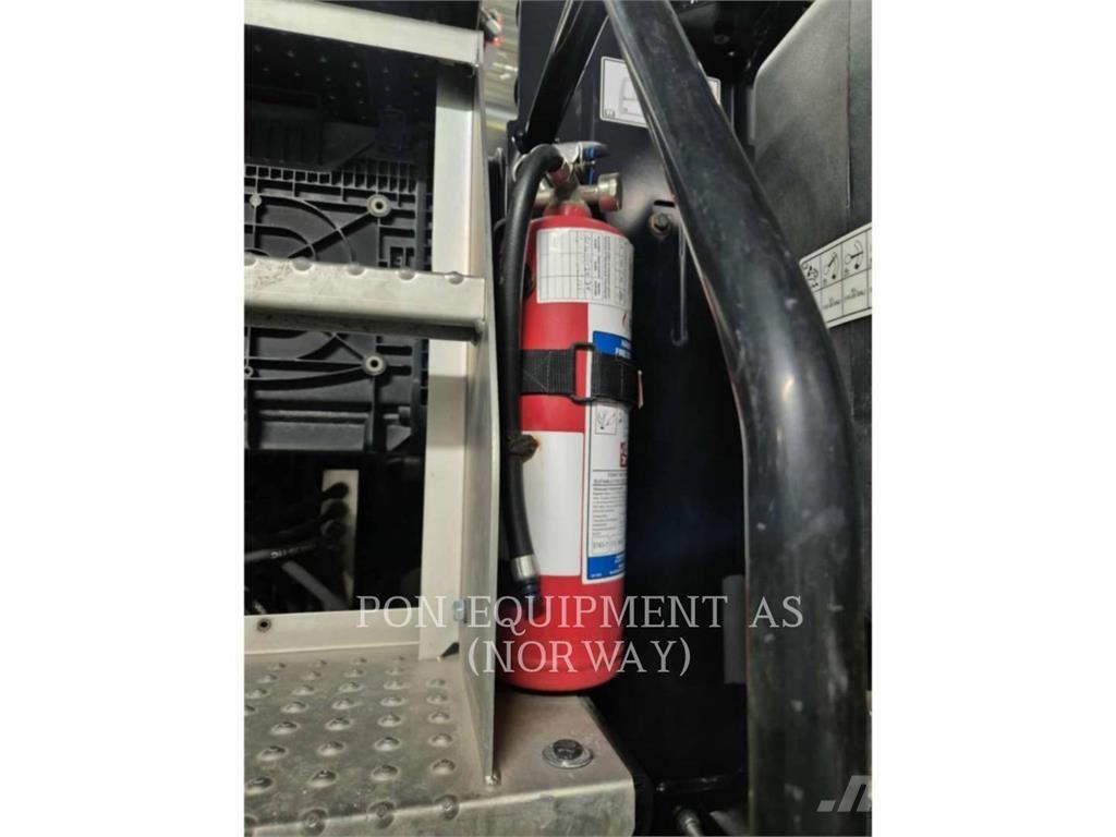 CAT M314F Ratiniai ekskavatoriai