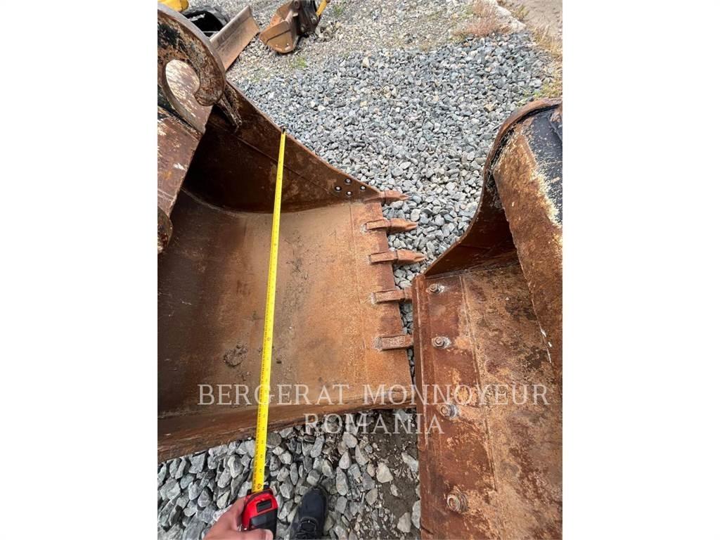 CAT M315F Ratiniai ekskavatoriai