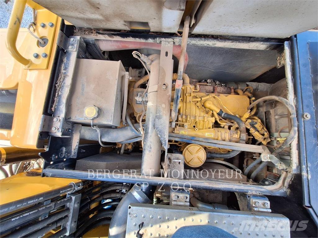 CAT M318F Ratiniai ekskavatoriai