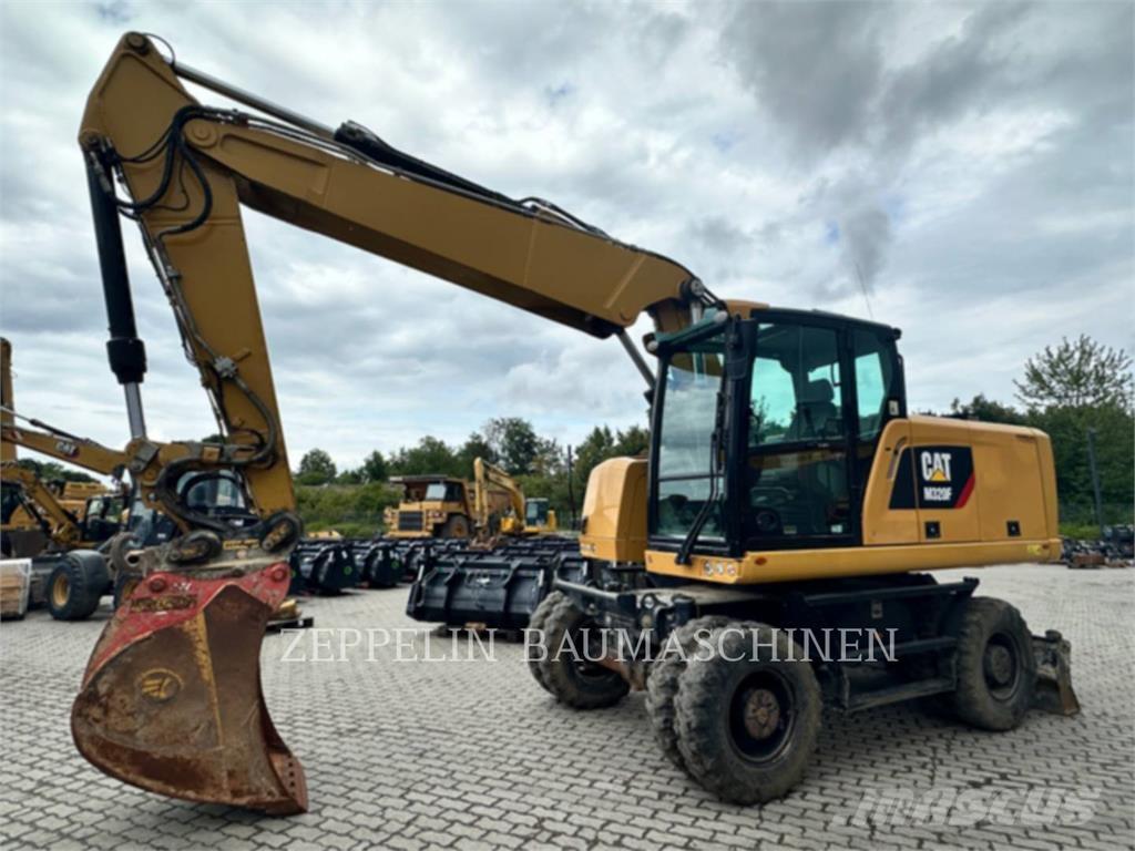 CAT M320F Ratiniai ekskavatoriai