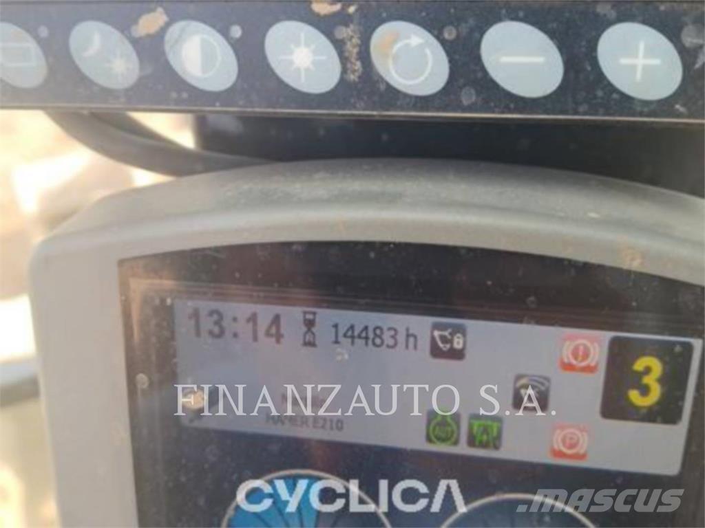 CAT M320F Ratiniai ekskavatoriai