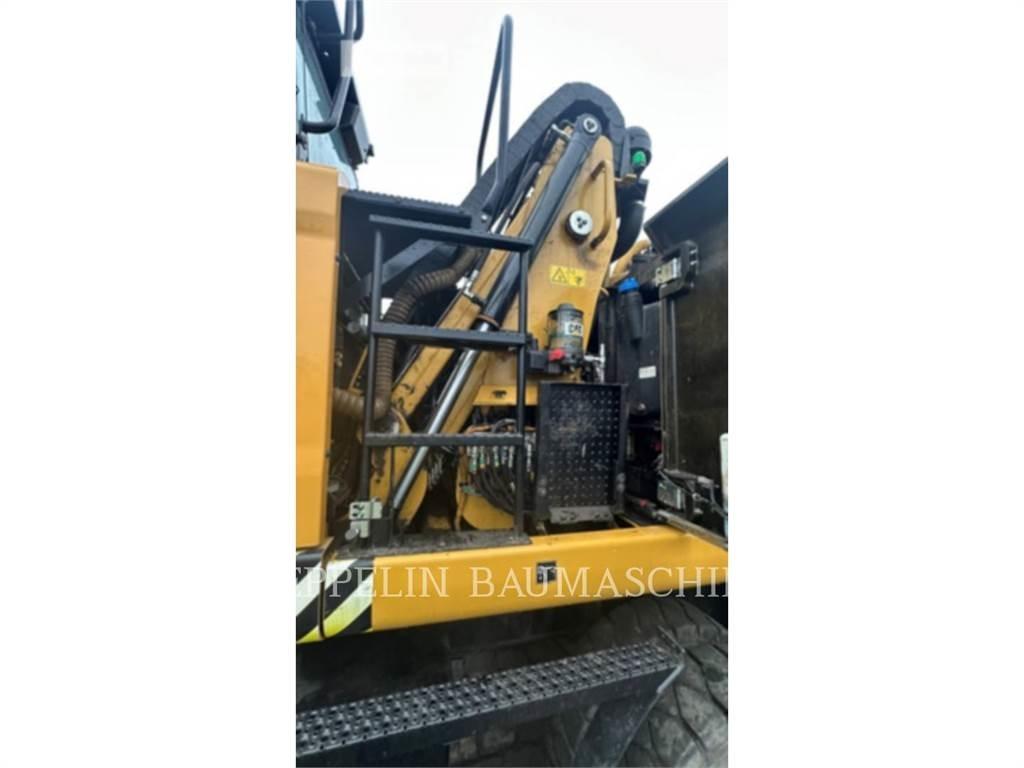 CAT MH3024-06C Griovimo ekskavatoriai
