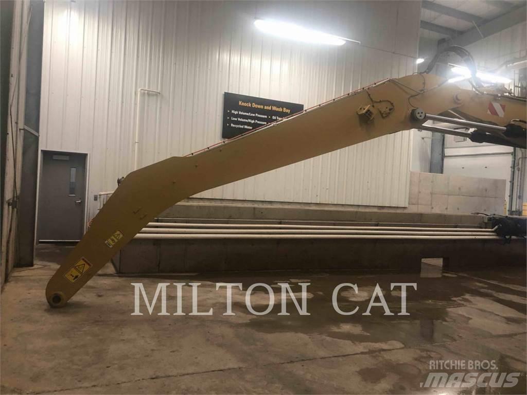 CAT MH3026 Ratiniai ekskavatoriai