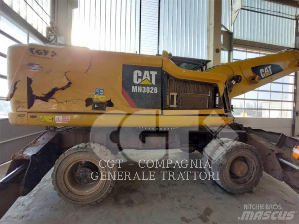 CAT MH3026 Ratiniai ekskavatoriai