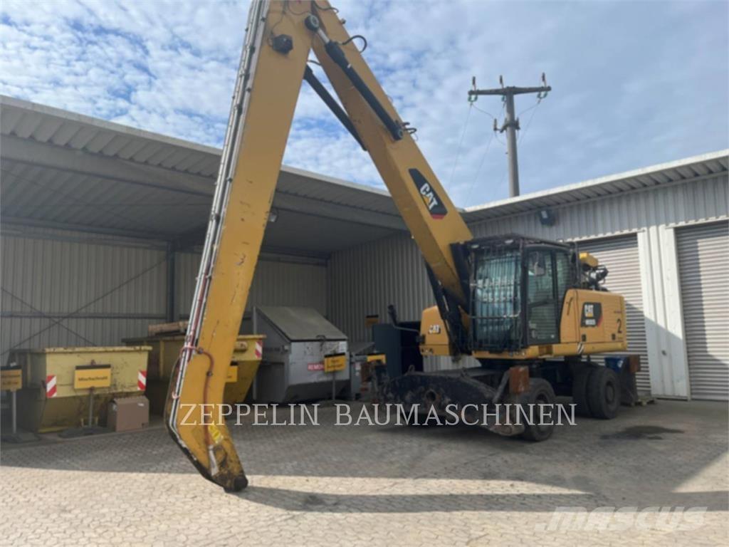 CAT MH3026-06C Griovimo ekskavatoriai