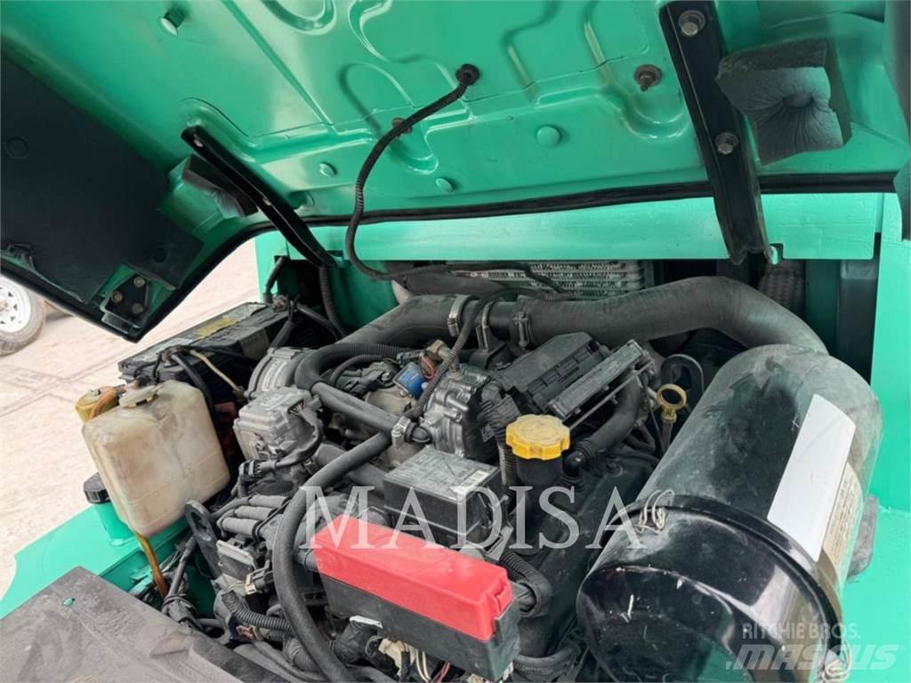 CAT MITSUBISHI FGC40K Šakiniai krautuvai - Kita