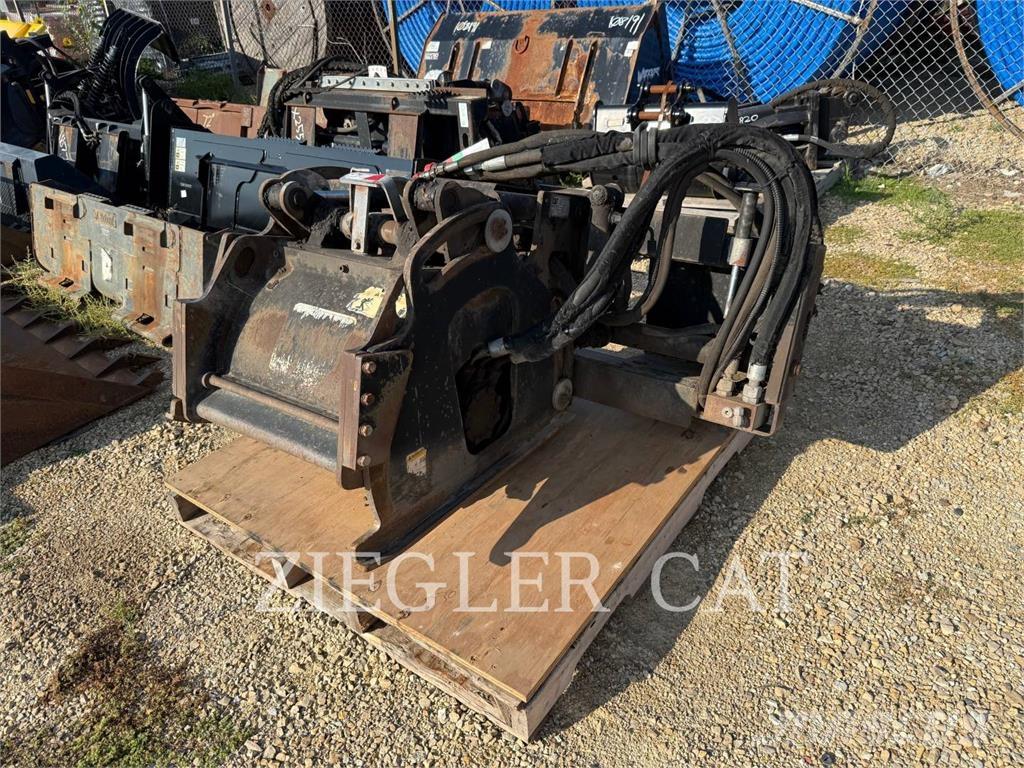 CAT PC205 Krautuvai su šoniniu pasukimu