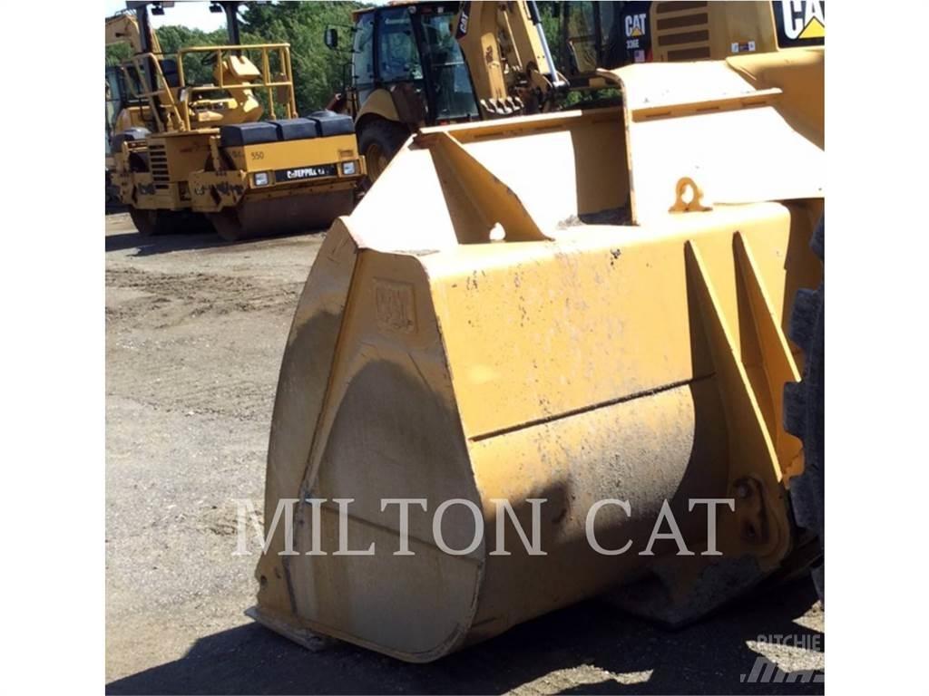 CAT PIN-ON 950 BUCKET Kaušai