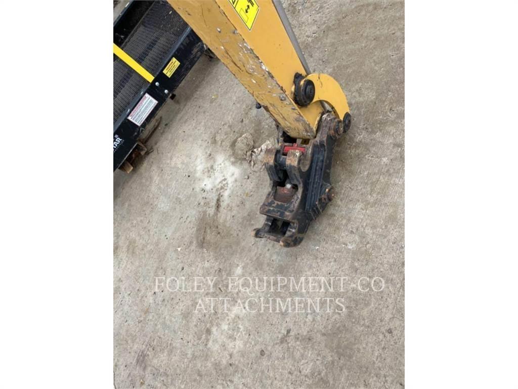 CAT QC305 Vikšriniai ekskavatoriai