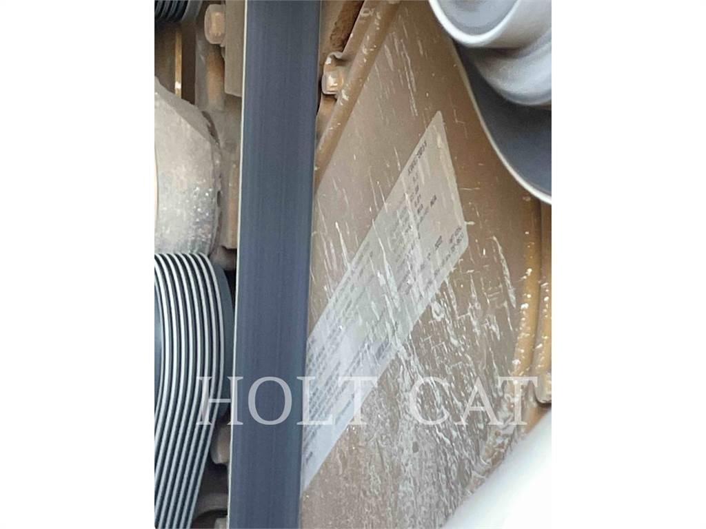 CAT RM400 Asfalto perdirbimo technika