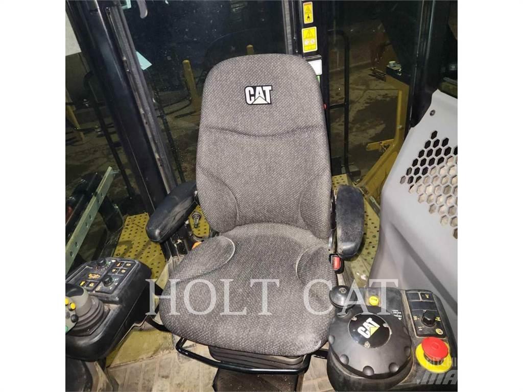 CAT RM400 Asfalto perdirbimo technika