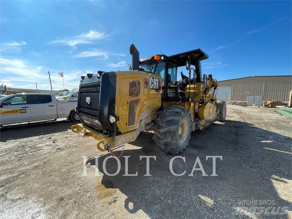 CAT RM400 Asfalto perdirbimo technika