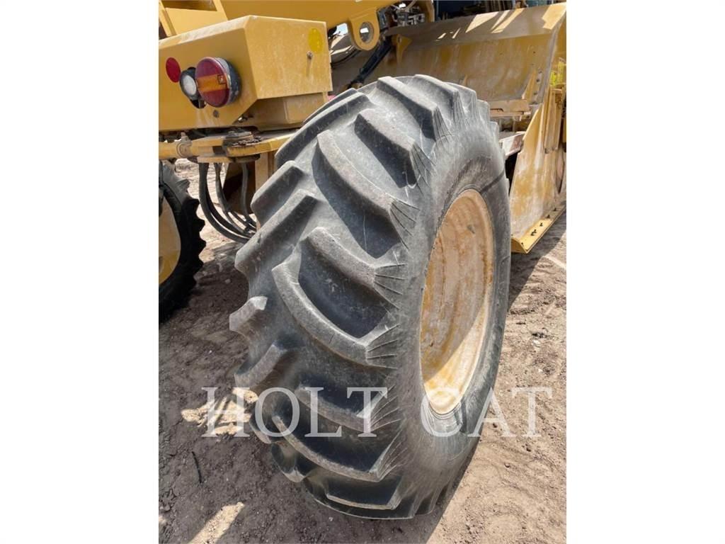 CAT RM400 Asfalto perdirbimo technika