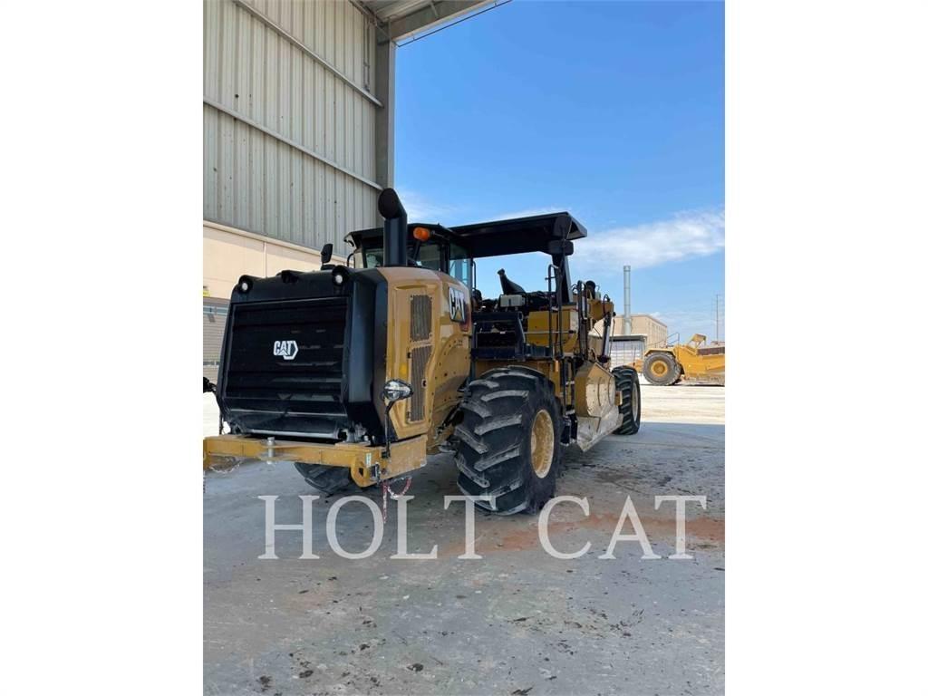 CAT RM400 CAB Asfalto perdirbimo technika