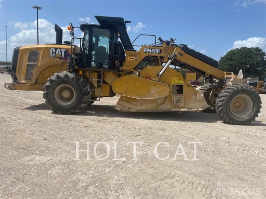 CAT RM400 CAB Naudoti ratiniai krautuvai