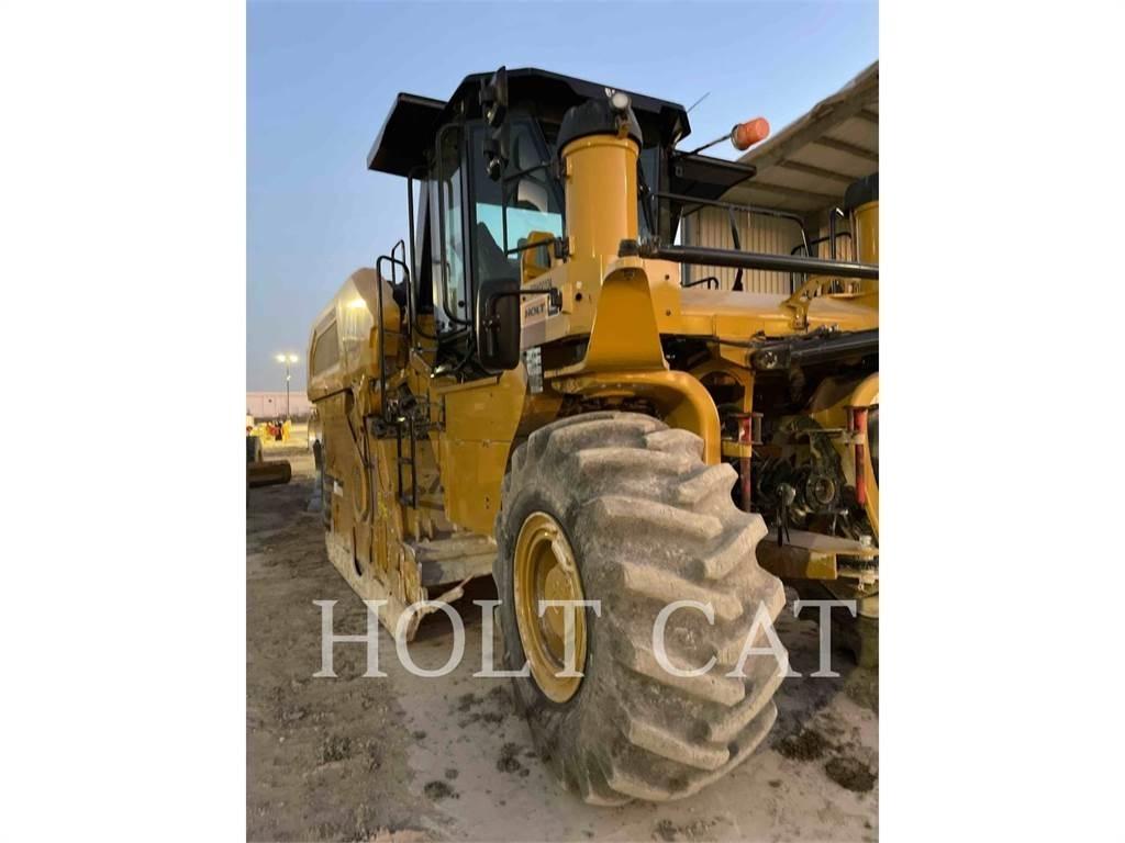 CAT RM800 Asfalto perdirbimo technika