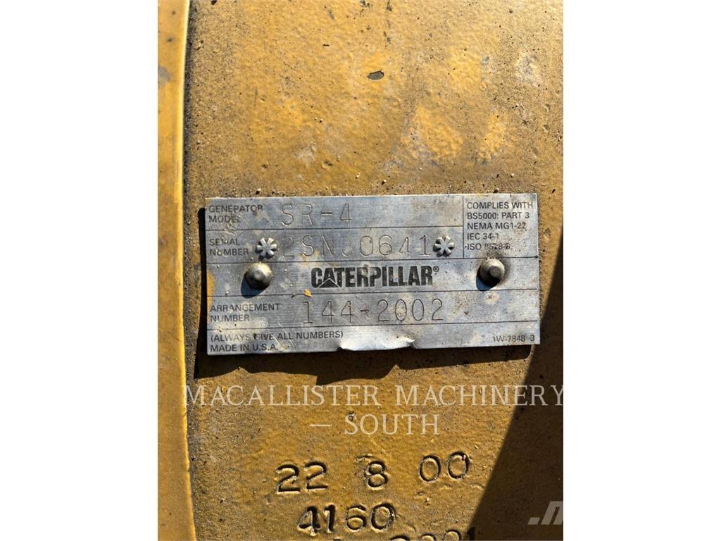 CAT SR4 Dyzeliniai generatoriai