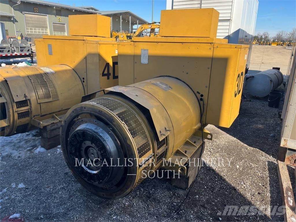CAT SR4 Dyzeliniai generatoriai