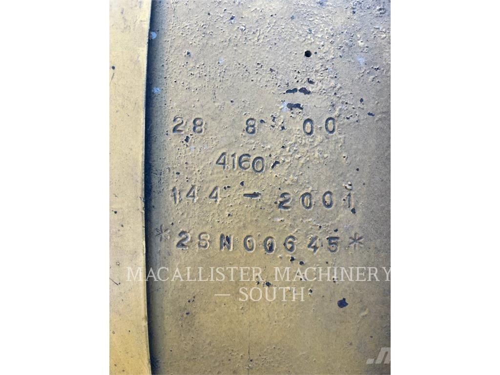 CAT SR4 Dyzeliniai generatoriai