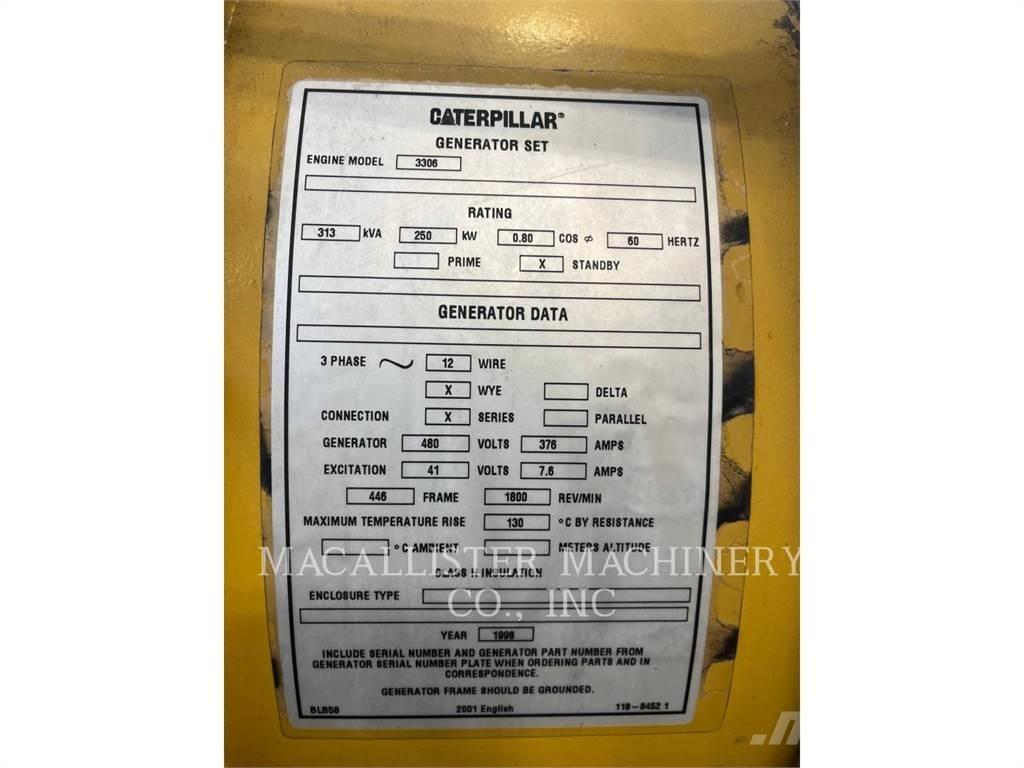 CAT SR4B Dyzeliniai generatoriai