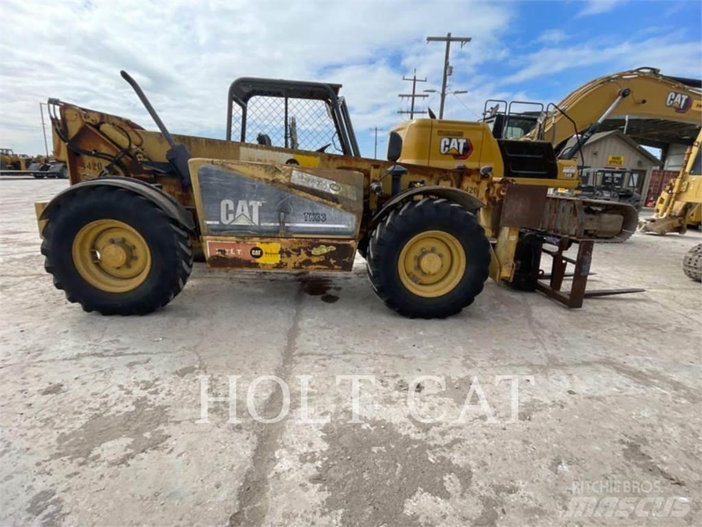 CAT TH63 Teleskopiniai krautuvai