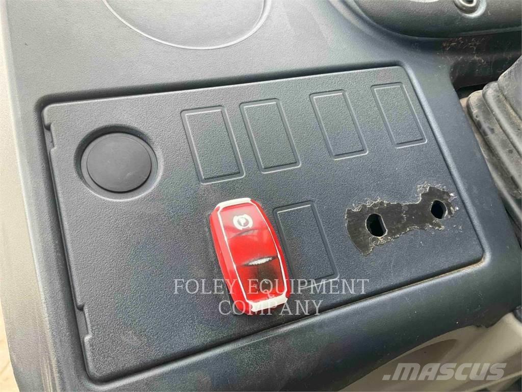 CAT TL642DO Teleskopiniai krautuvai