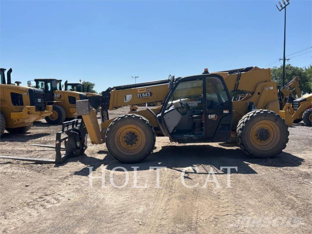 CAT TL943 Teleskopiniai krautuvai