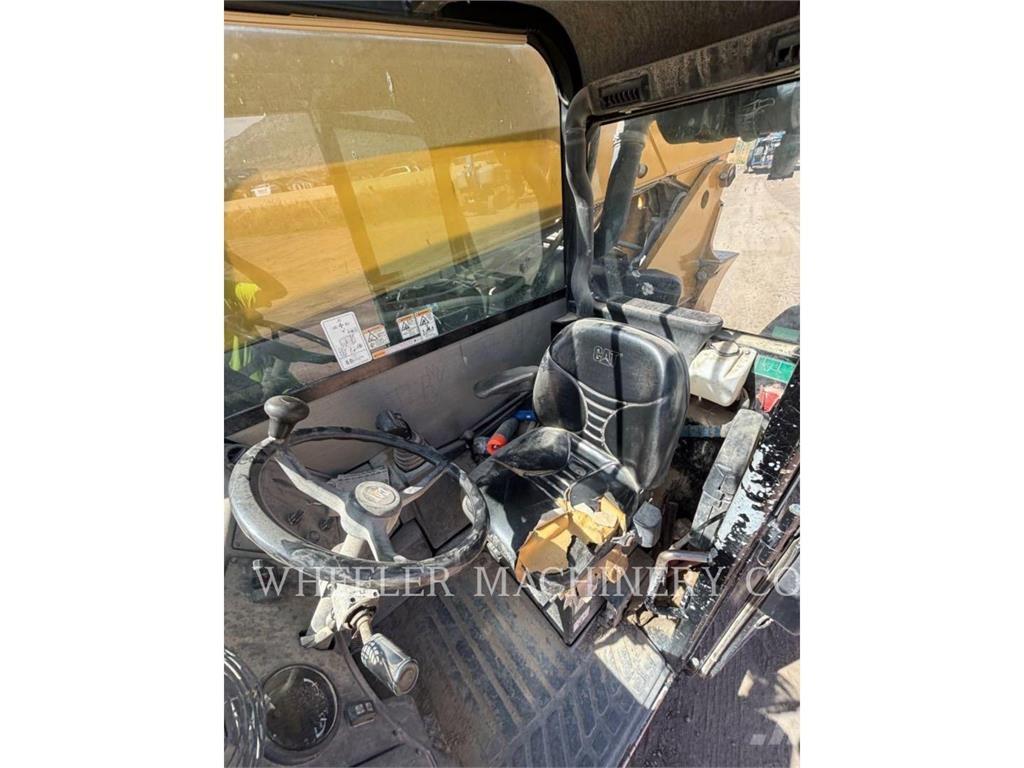 CAT TL943C CAB Teleskopiniai krautuvai