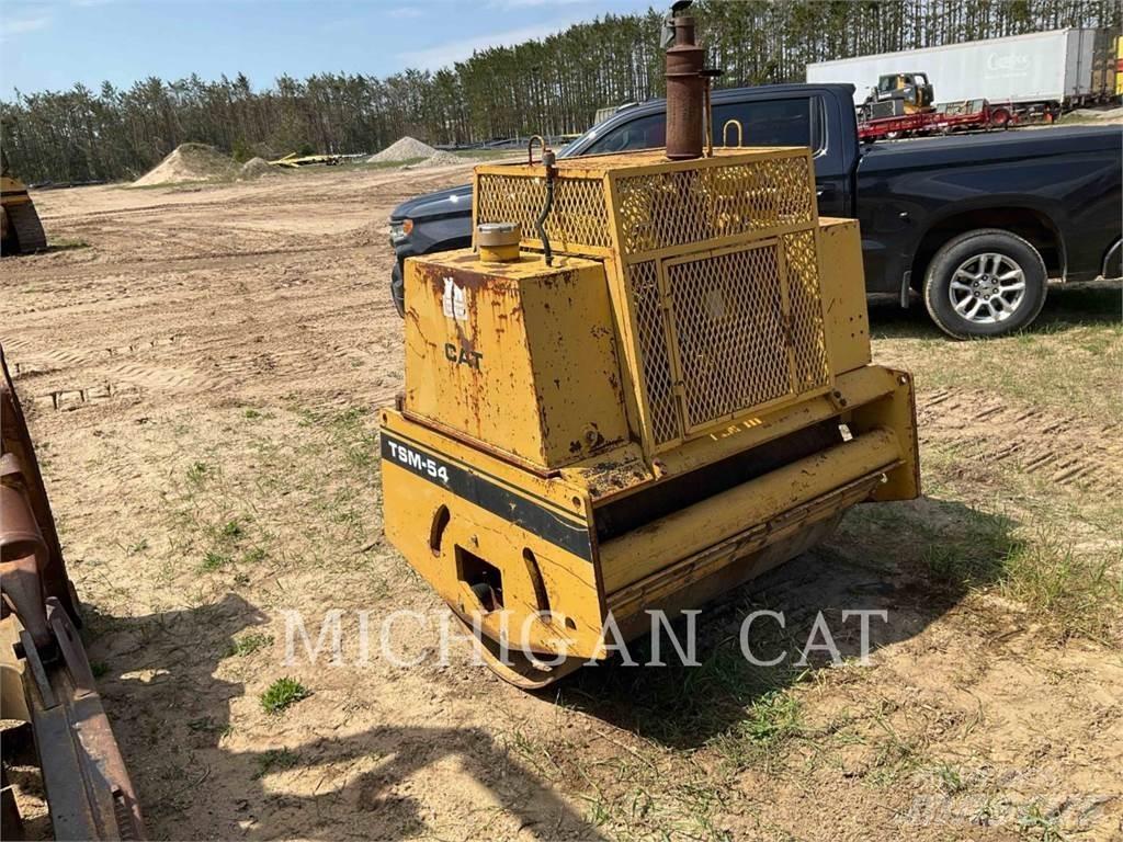 CAT TSM54 Gruntiniai volai